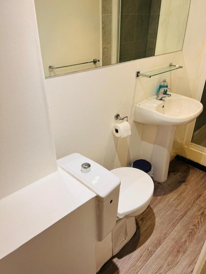 F10- Mezzanine 1St Floor Flat Fits 3 Near Paddington Appartement Londen Buitenkant foto